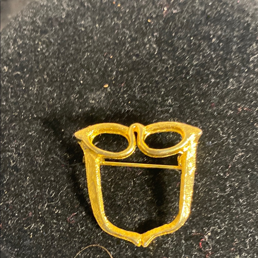 Gold-Tone Glasses Brooch